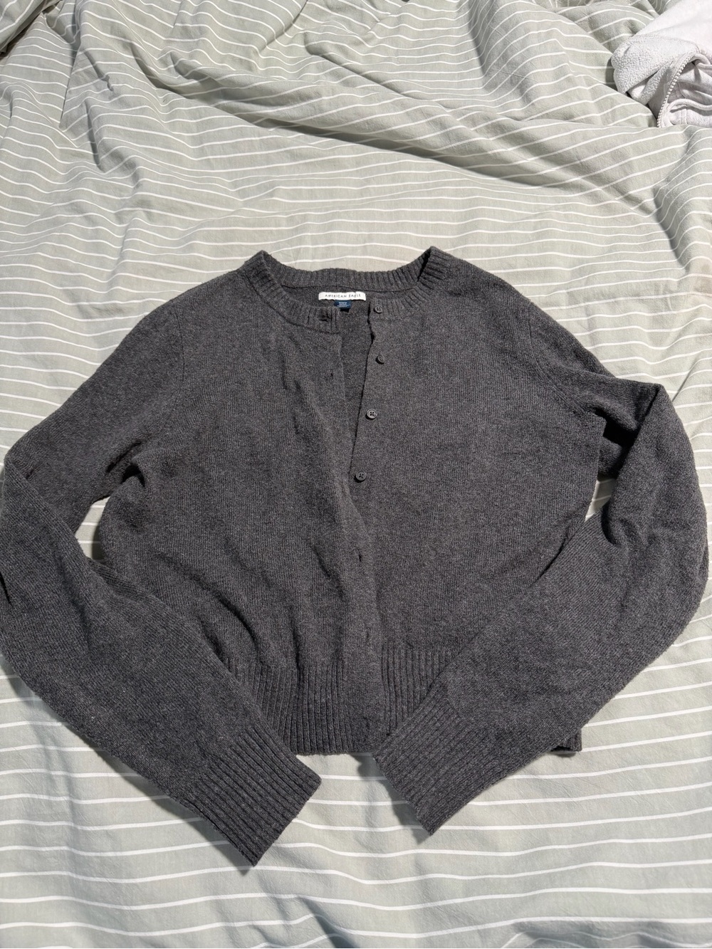 American eagle cardigan